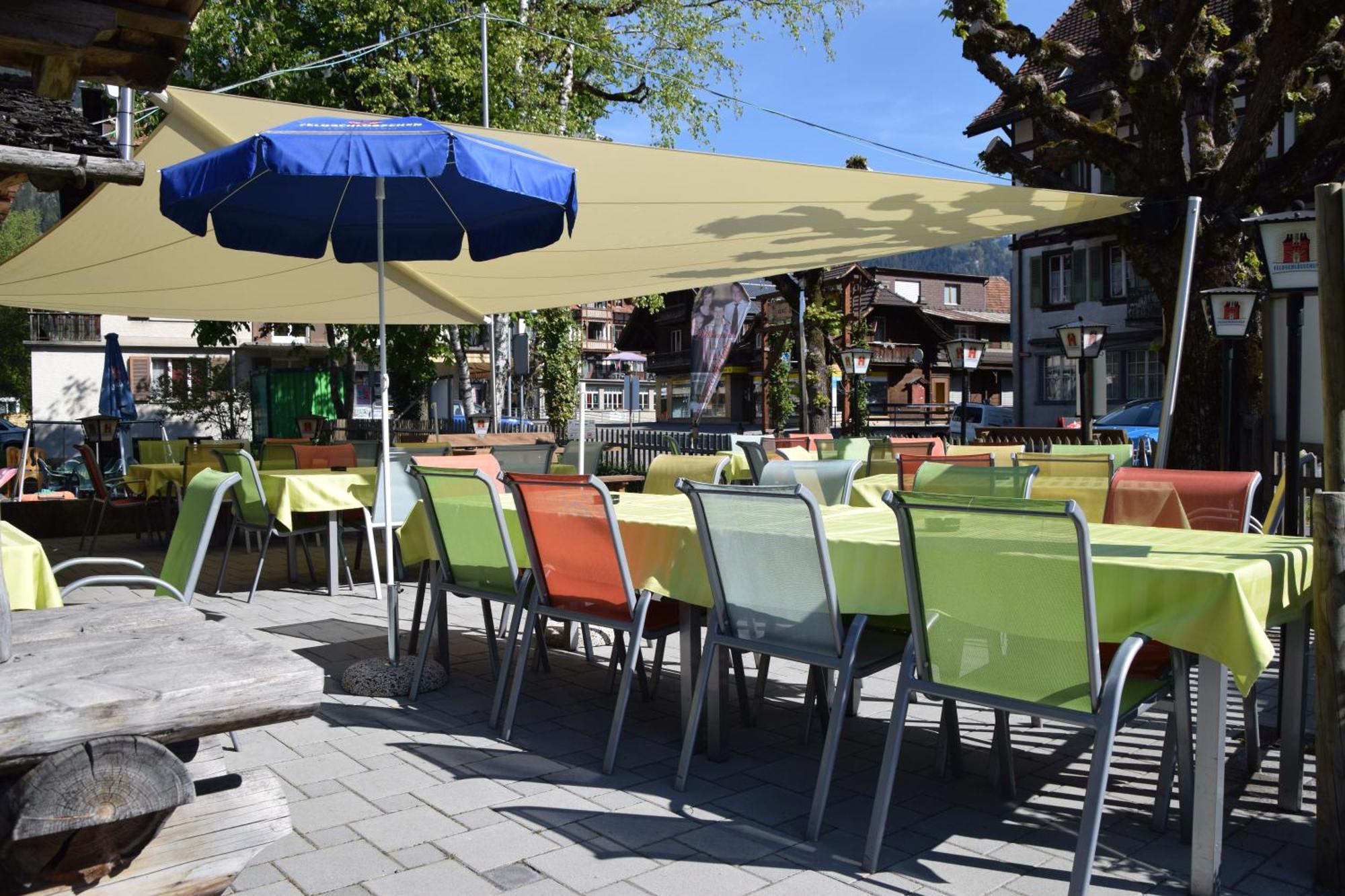 Hotel Restaurant Simplon Frutigen Buitenkant foto
