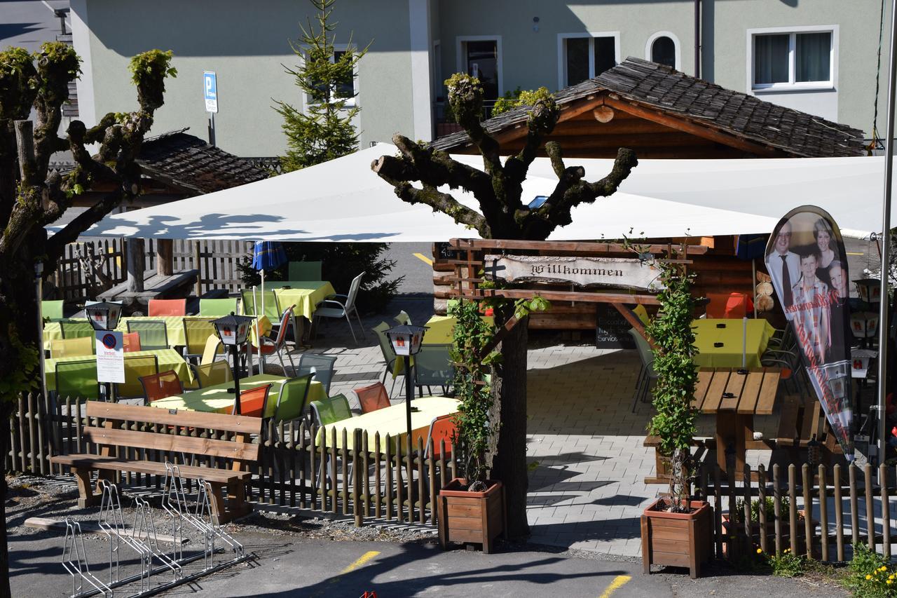 Hotel Restaurant Simplon Frutigen Buitenkant foto