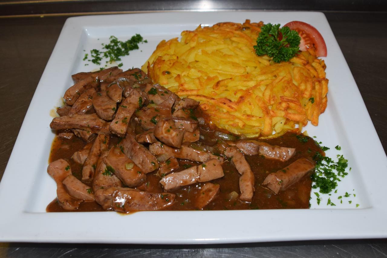 Hotel Restaurant Simplon Frutigen Buitenkant foto