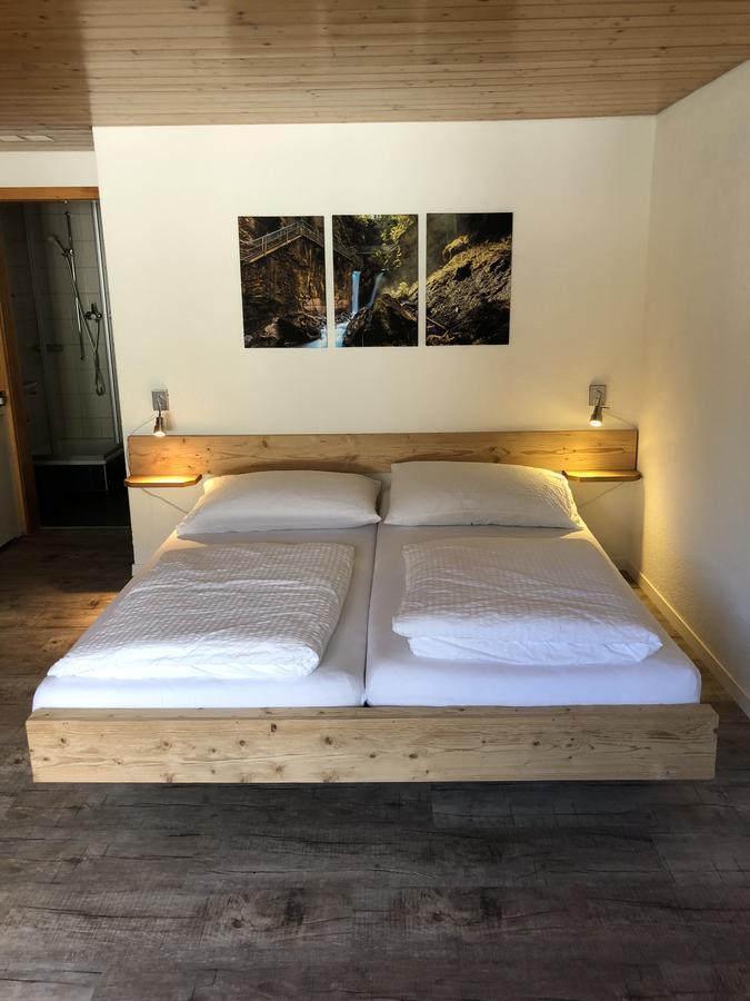 Hotel Restaurant Simplon Frutigen Buitenkant foto