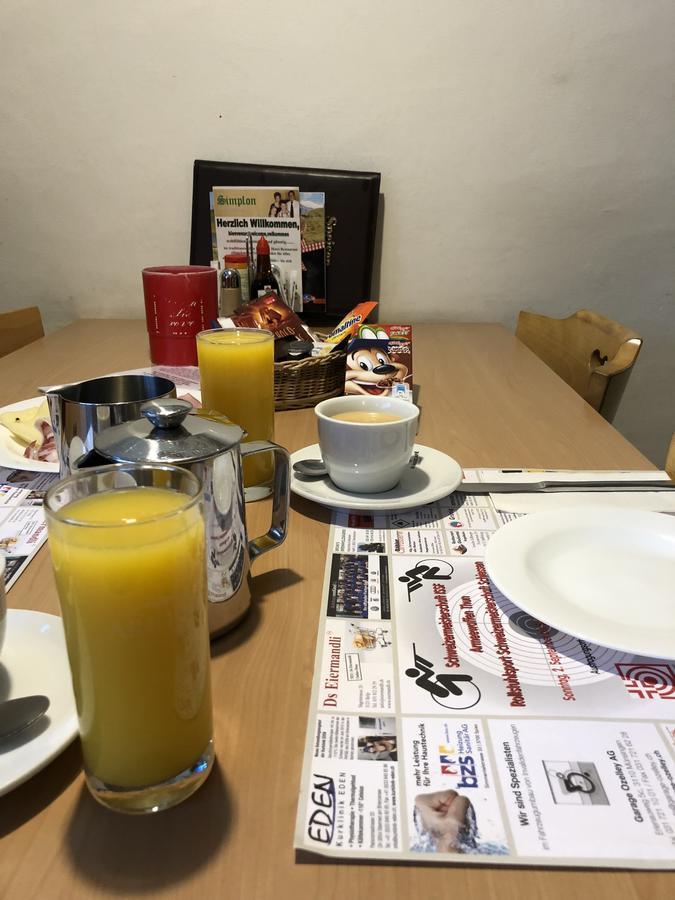 Hotel Restaurant Simplon Frutigen Buitenkant foto